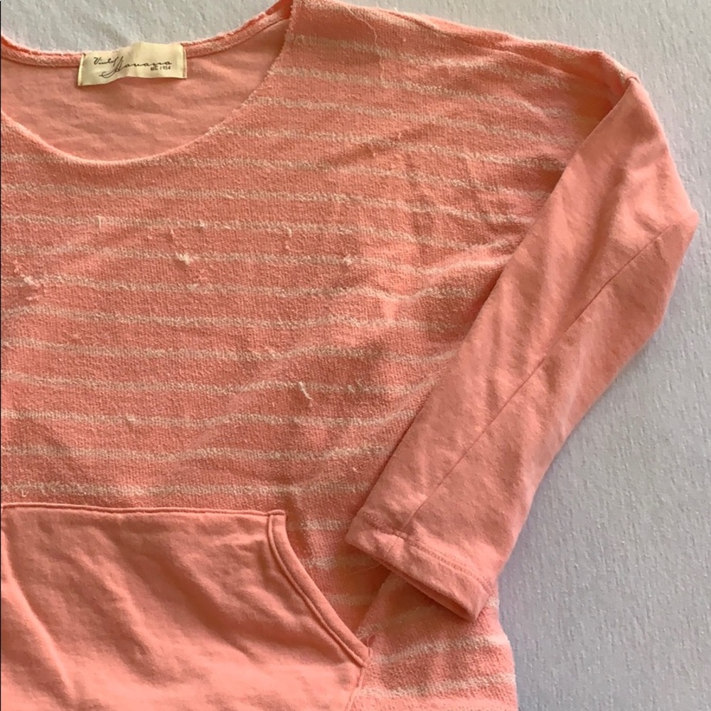 Long sleeve pullover - Picture 3 of 3